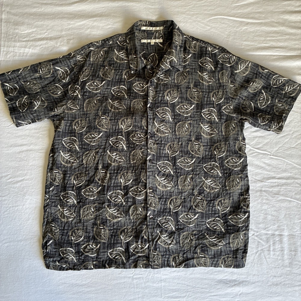 Vintage Perry Ellis 100% Silk Button Up Shirt Men's XL All Over Leaf Pattern